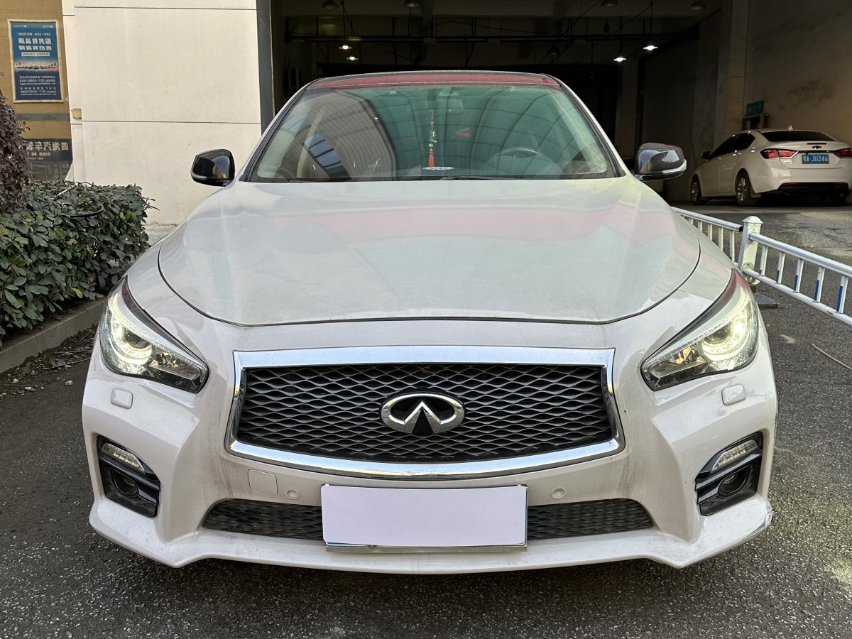 英菲尼迪 Q50  2014款 3.7L 豪華運動版圖片