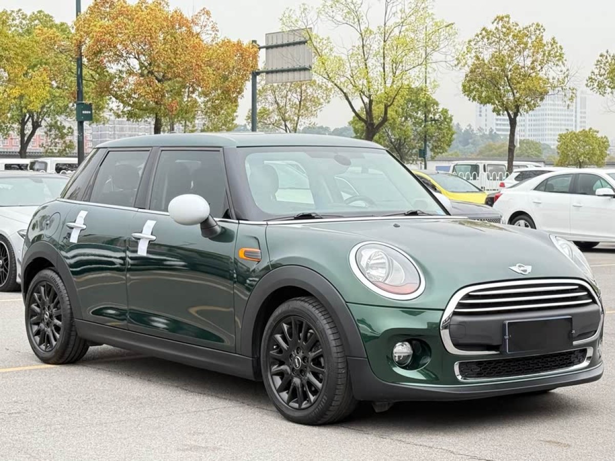 MINI MINI  2016款 1.2T ONE 先鋒派 五門版圖片