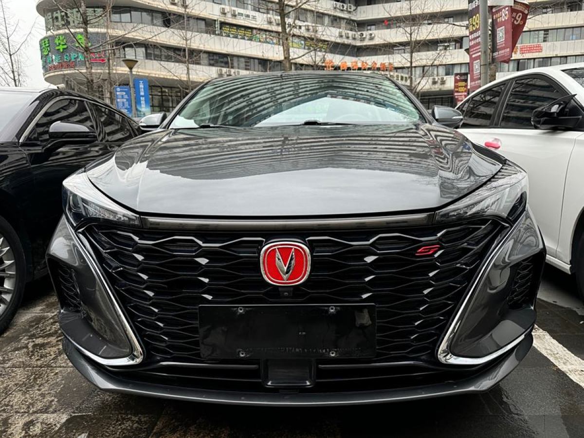 長(zhǎng)安 逸動(dòng)  2021款 PLUS 藍(lán)鯨NE 1.4T GDI DCT旗艦型圖片