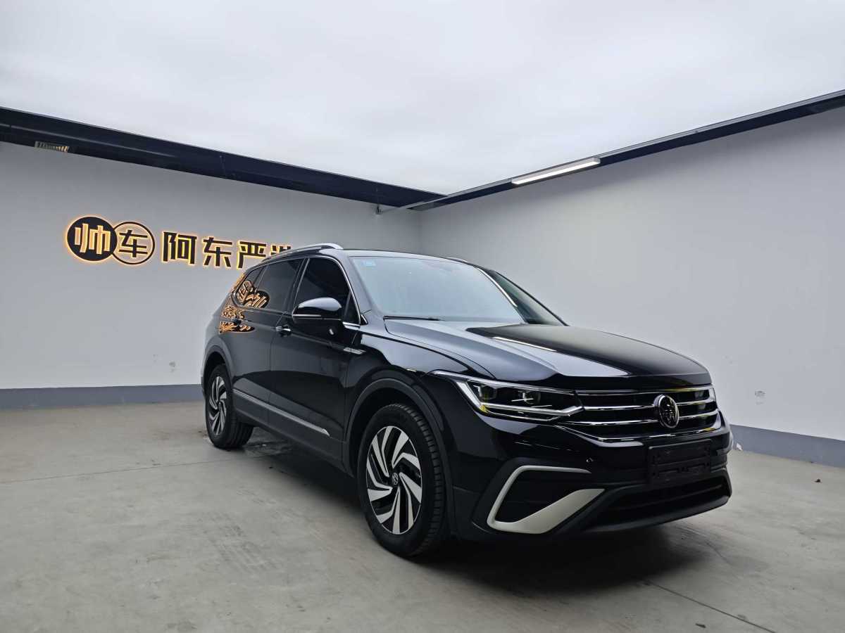 大眾 途觀L  2023款 改款 330TSI 自動兩驅智享版圖片