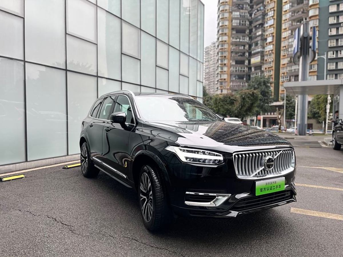 沃爾沃 XC90新能源  2022款 改款 E驅(qū)混動(dòng) T8 智尊豪華版 7座圖片