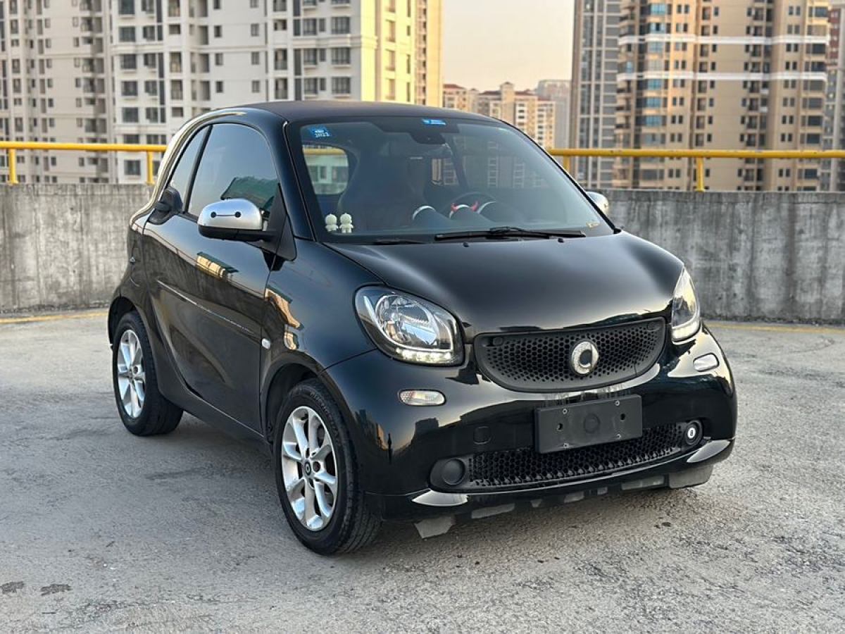 smart fortwo  2015款 1.0L 52千瓦硬頂靈動(dòng)版圖片