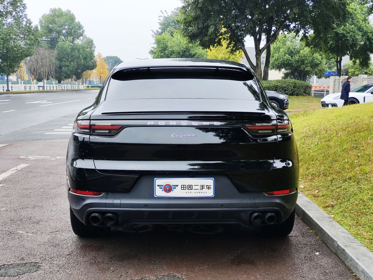 保時(shí)捷 Cayenne  2023款 Cayenne Coupé 3.0T圖片