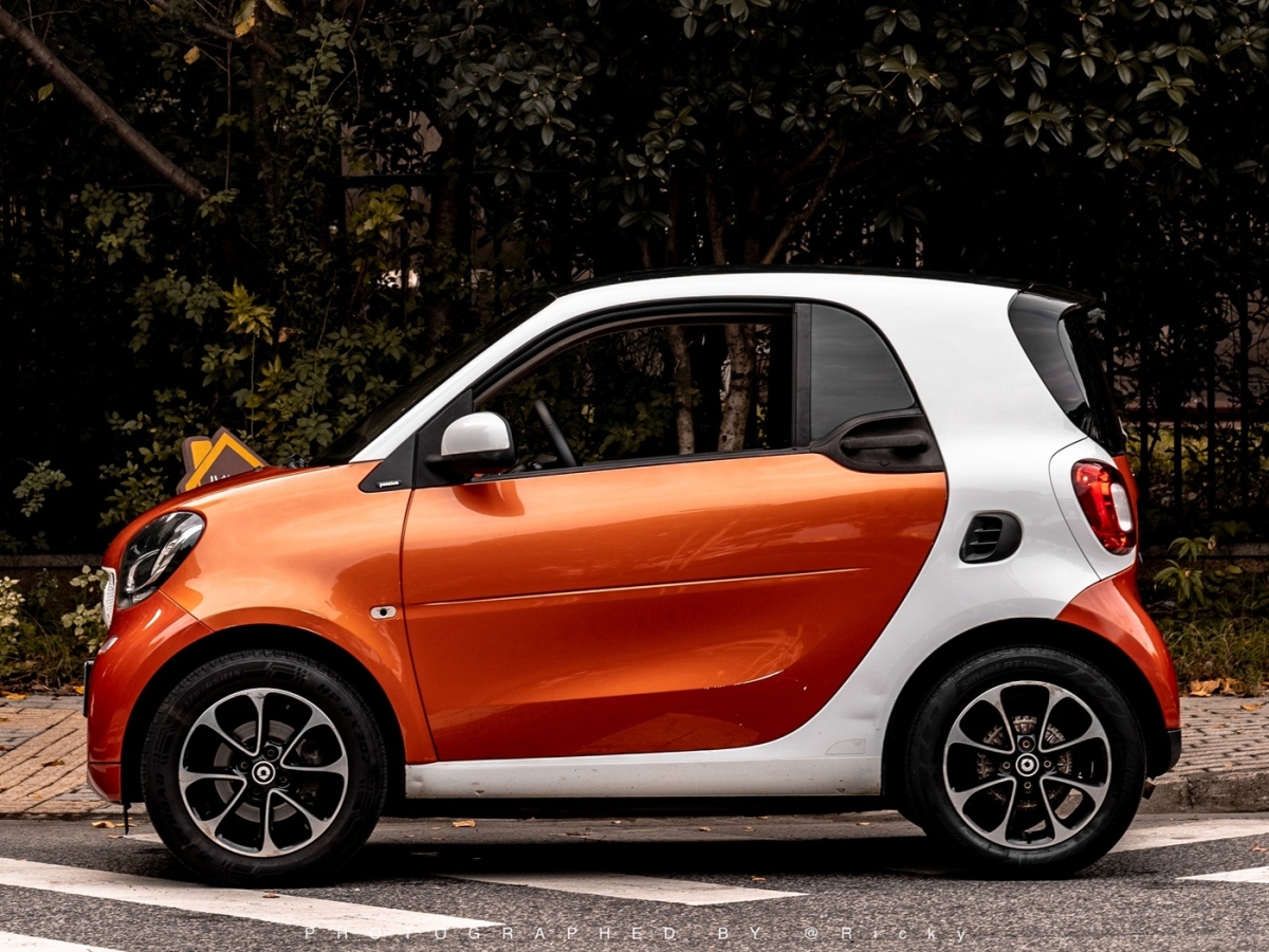 smart fortwo  2015款 1.0L 52千瓦硬頂激情版圖片