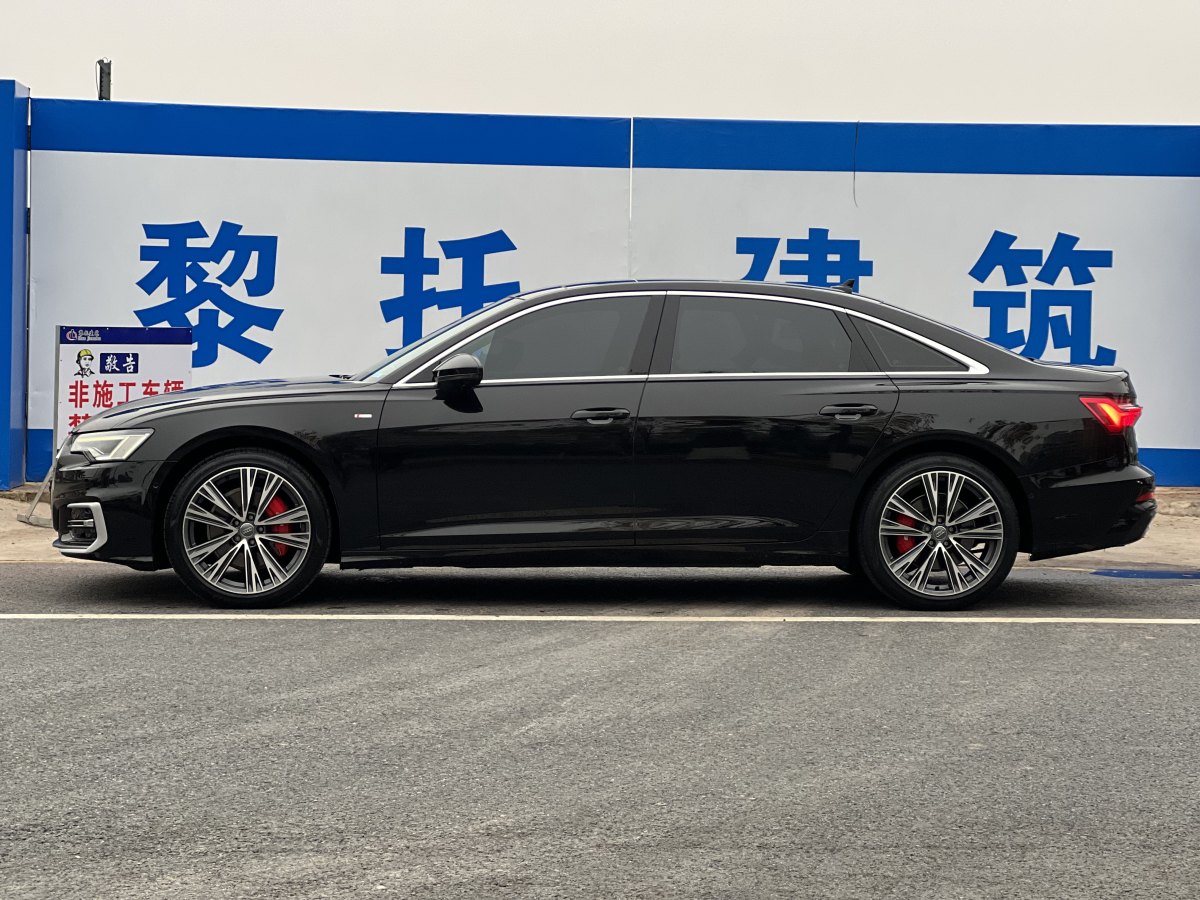 奧迪 奧迪A6L  2021款 45 TFSI quattro 臻選動感型圖片