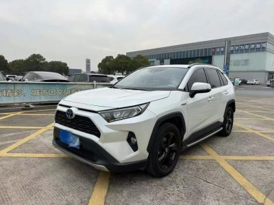 2022年1月 豐田 RAV4榮放 2.0L CVT四驅(qū)尊貴版圖片