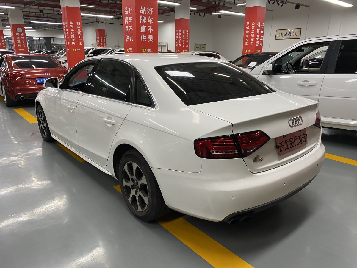 奧迪 奧迪A4L  2010款 2.0 TFSI 舒適型圖片