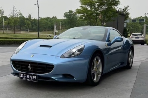 California T 法拉利 4.3L 標(biāo)準(zhǔn)型