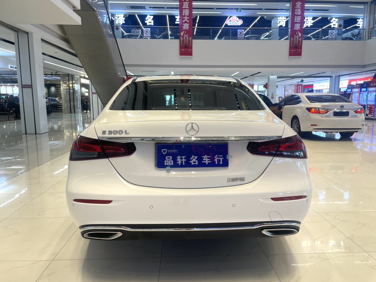 奔馳 奔馳E級(jí)  2021款 改款 E 300 L 時(shí)尚型圖片