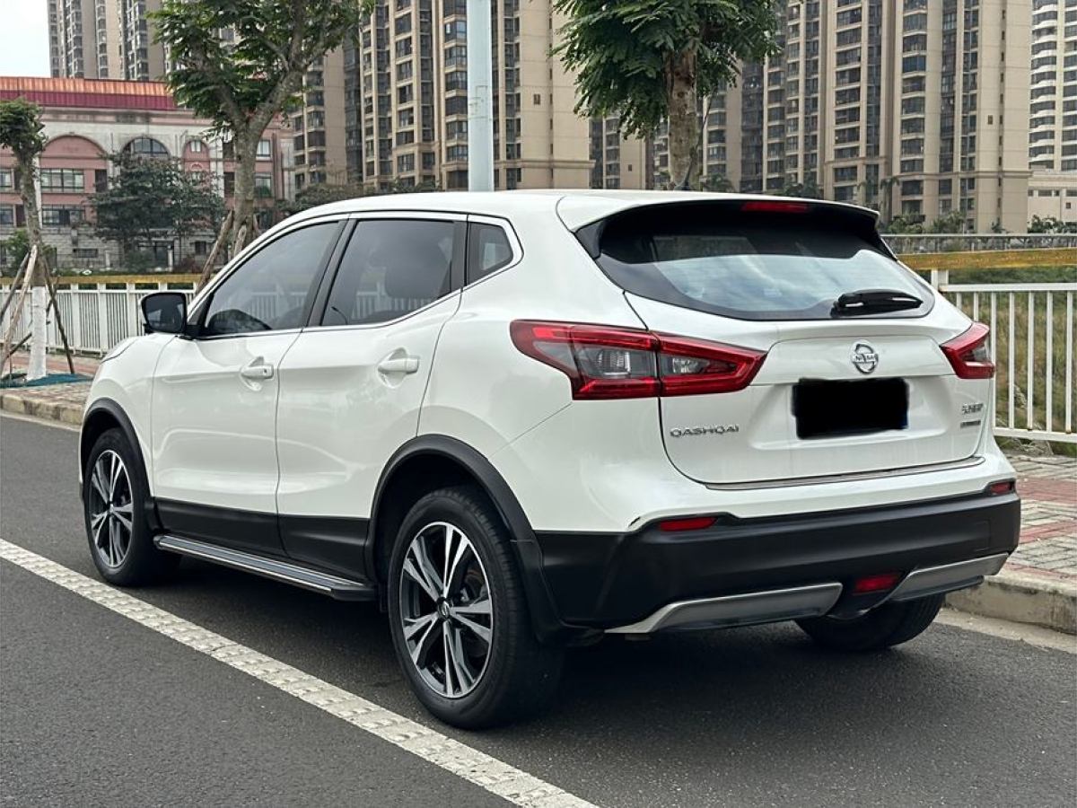 日產(chǎn) 逍客  2019款  2.0L CVT豪華版圖片