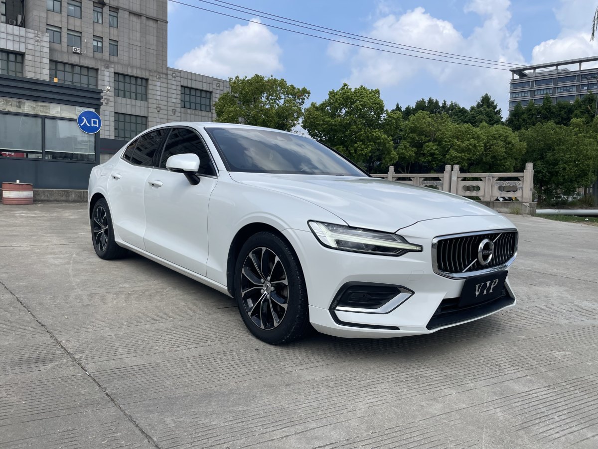 沃爾沃 S60  2017款 L 2.0T T4 智遠(yuǎn)版圖片