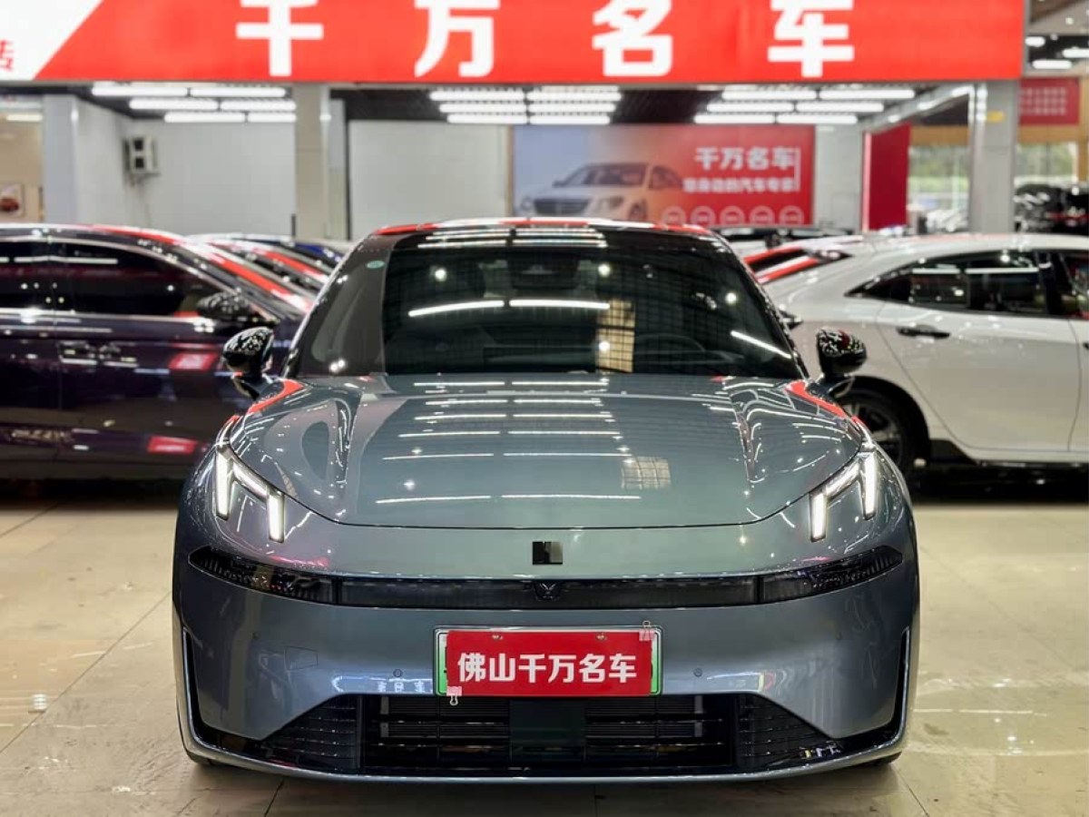 領(lǐng)克 領(lǐng)克07  2024款 EM-P 126長續(xù)航 Ultra圖片
