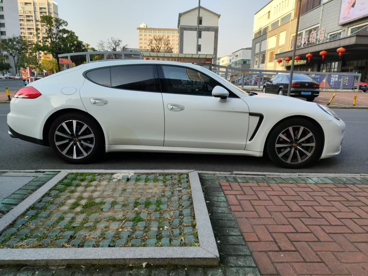 保時(shí)捷 Panamera  2014款 Panamera 3.0T圖片