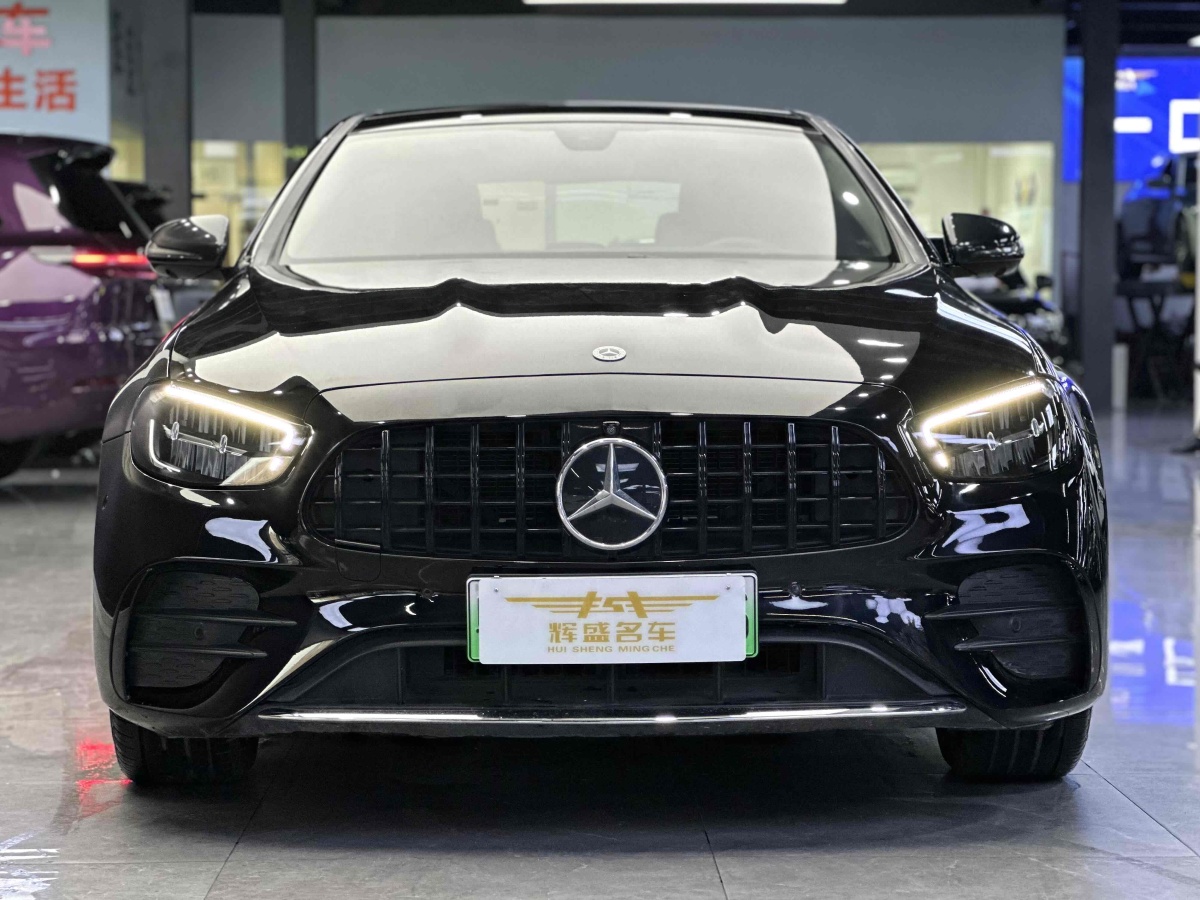 奔馳 奔馳E級(jí)新能源  2022款 改款 E 350 e L 插電式混合動(dòng)力轎車圖片
