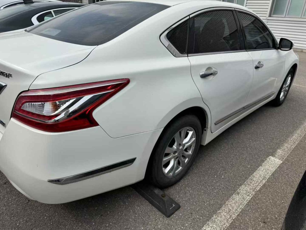 日產(chǎn) 天籟  2016款 2.0L XE 時尚版圖片