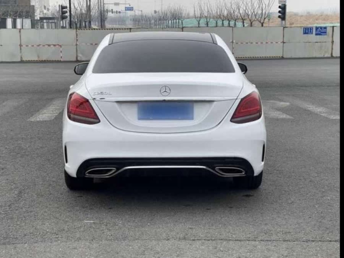 奔馳 奔馳C級(jí)  2021款 C 260 L 運(yùn)動(dòng)版圖片