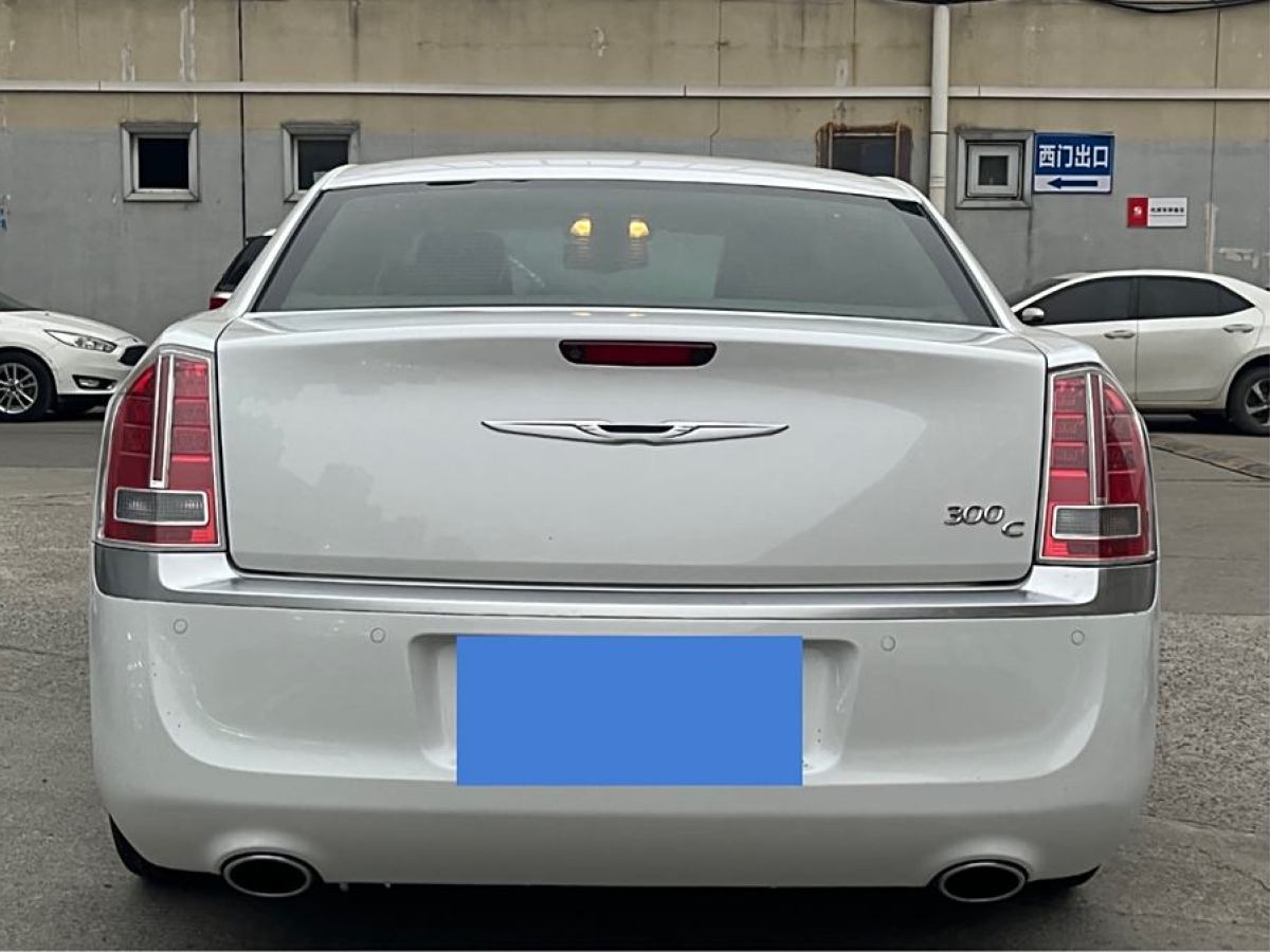 克萊斯勒 300C  2013款 3.6L 尊享版圖片