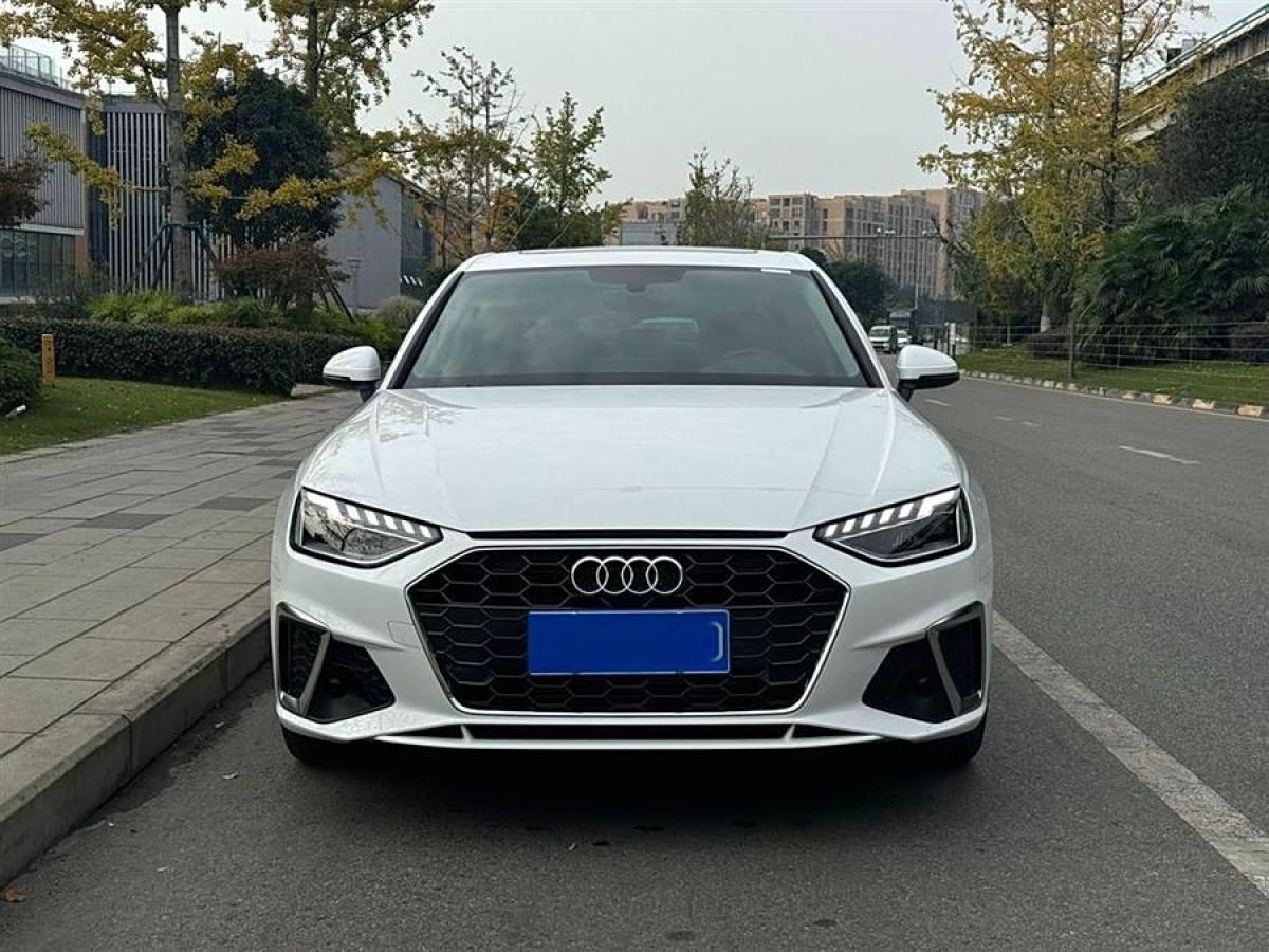 奧迪 奧迪A4L  2022款 40 TFSI 時尚動感型圖片