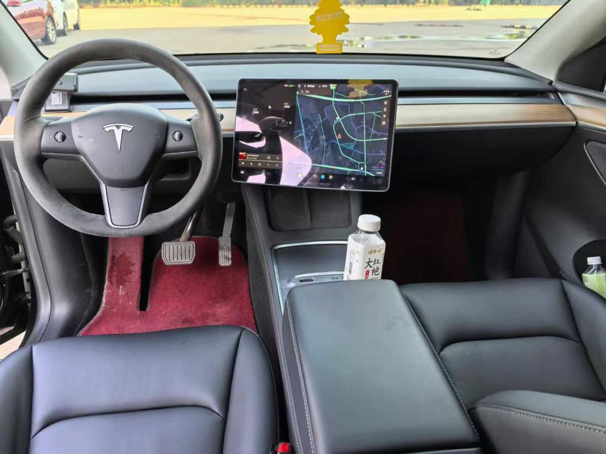 特斯拉 Model Y  2022款 Performance高性能全輪驅(qū)動(dòng)版圖片