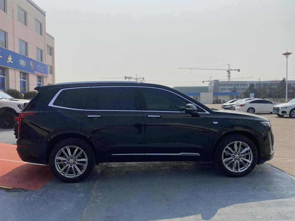 凱迪拉克 XT6  2022款 2.0T 六座四驅(qū)豪華型圖片