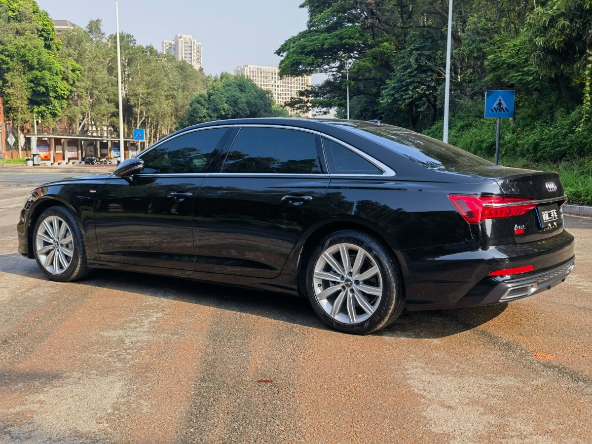 奧迪 奧迪A6L  2020款 45 TFSI 臻選動(dòng)感型圖片