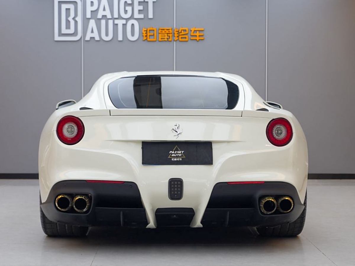 法拉利 F12berlinetta  2013款 6.3L 標(biāo)準(zhǔn)型圖片