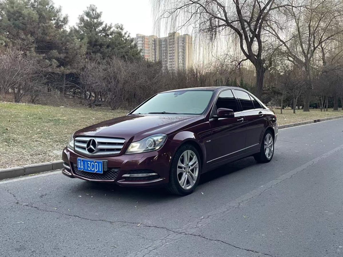 奔馳 奔馳C級(jí)AMG  2012款 AMG C 63 動(dòng)感型圖片