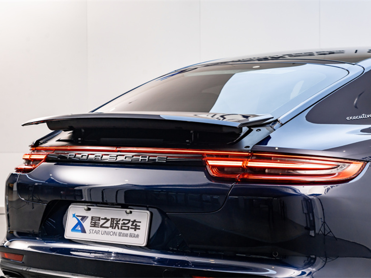 2019年5月保時(shí)捷 保時(shí)捷Panamera 19款 Panamera 行政加長(zhǎng)版 2.9T