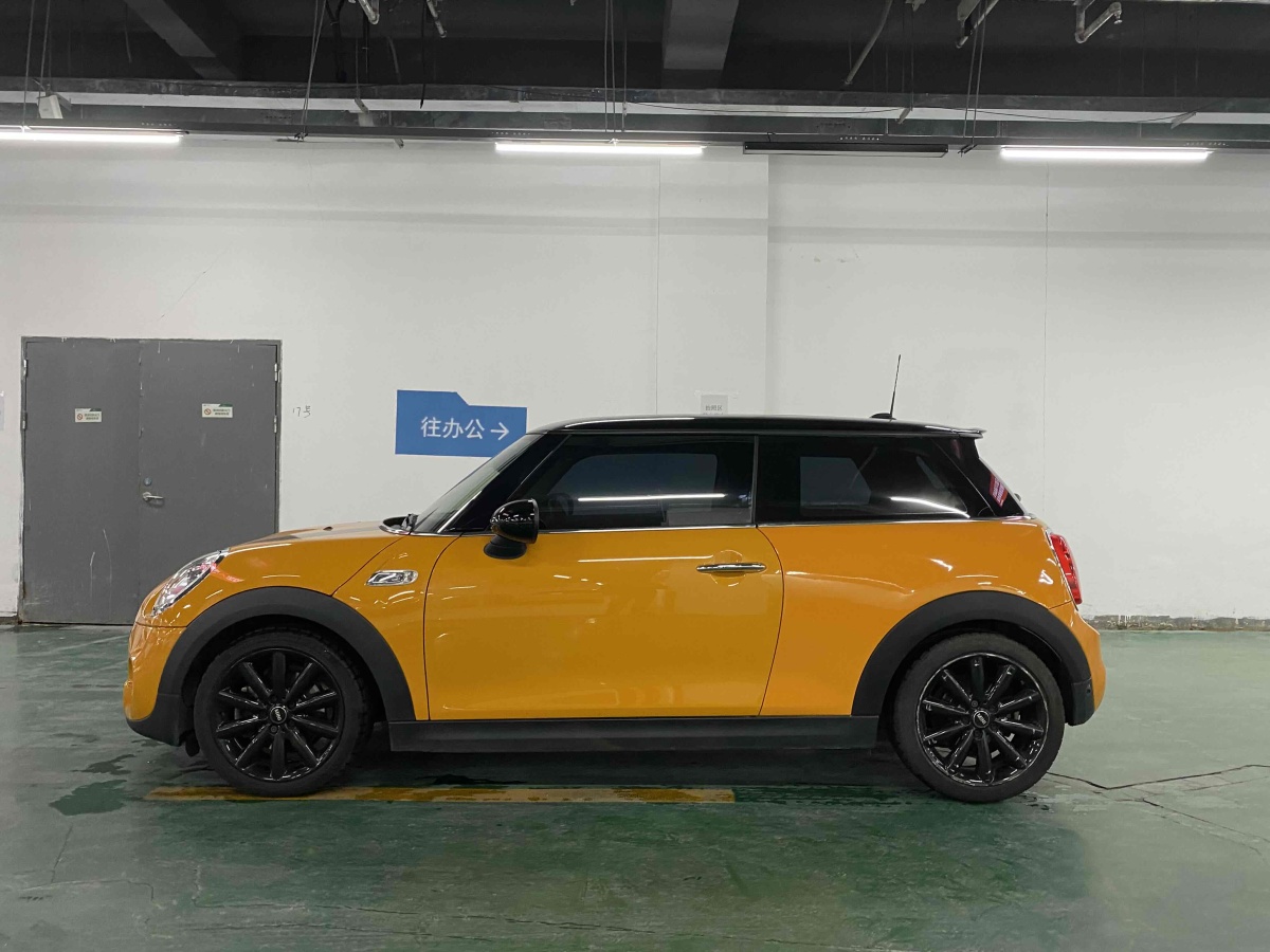 MINI MINI  2016款 2.0T COOPER S 先鋒派圖片