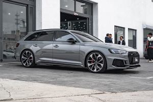 奥迪RS 4 奥迪 RS 4 2.9T Avant