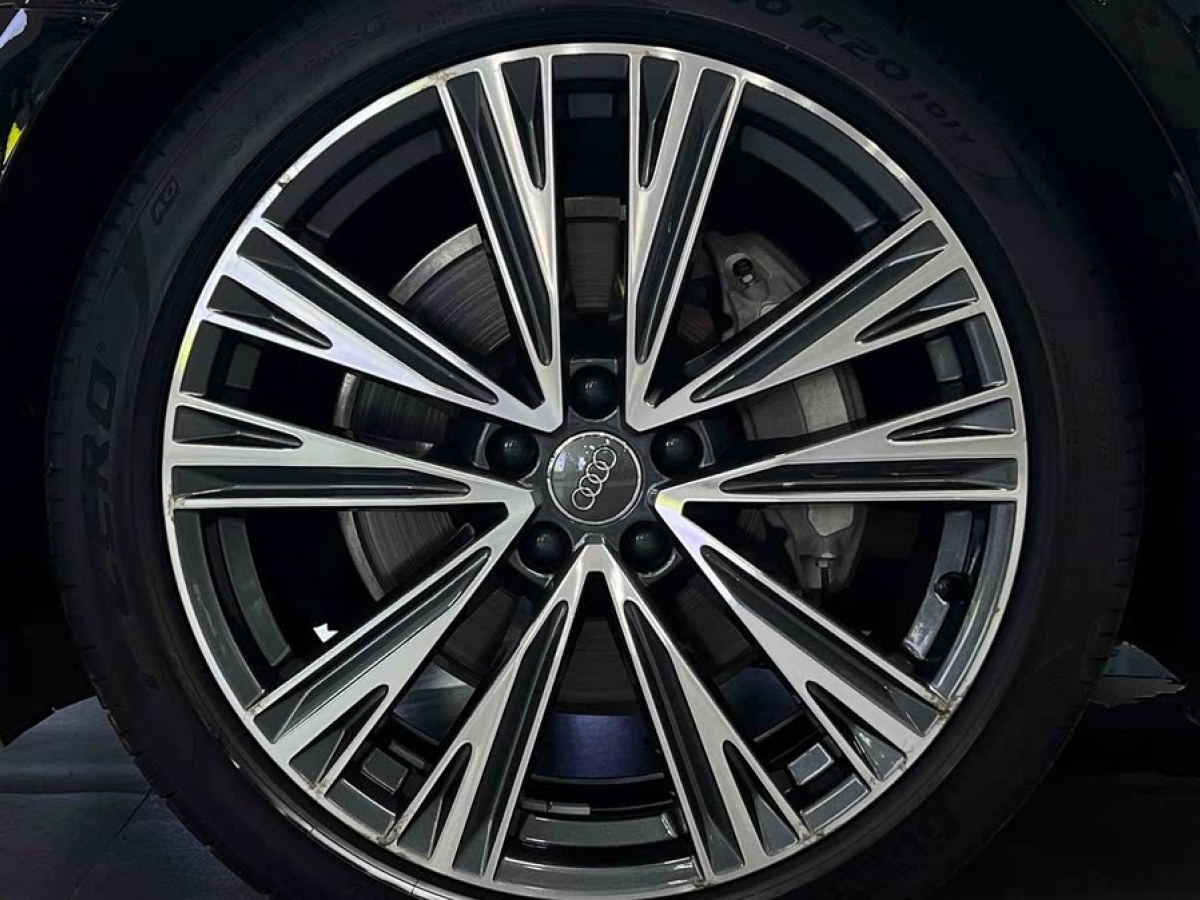 奧迪 奧迪A6L  2021款 45 TFSI 臻選動(dòng)感型圖片