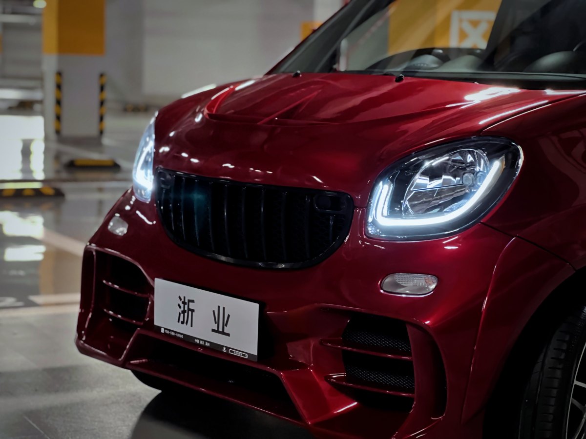 巴博斯 smart fortwo  2018款 0.9T 硬頂BRABUS Xclusive圖片