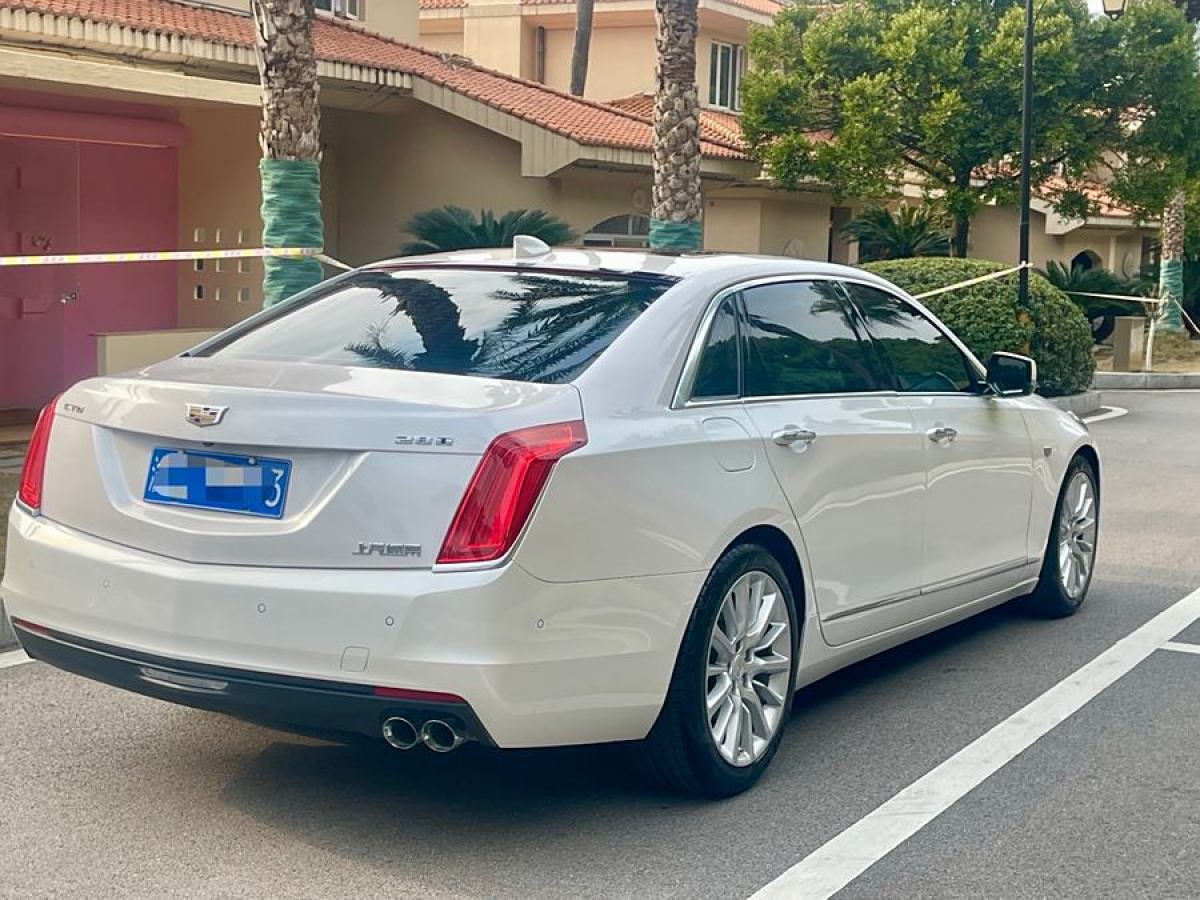 凱迪拉克 CT6  2016款 28T 領(lǐng)先型圖片