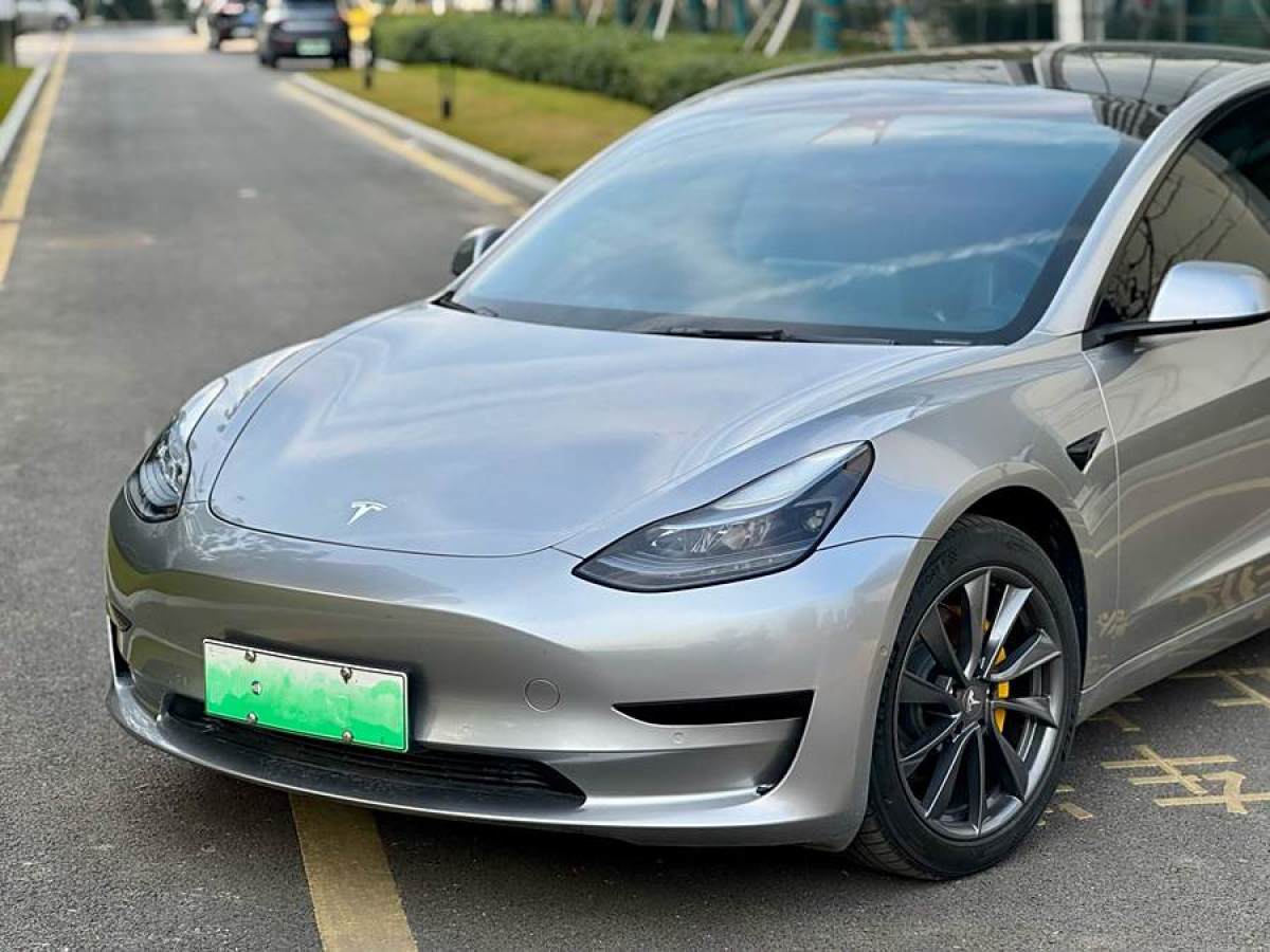 特斯拉 Model Y  2022款 改款 后輪驅(qū)動(dòng)版圖片