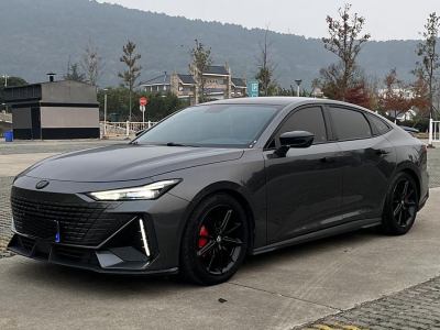 2022年2月 長(zhǎng)安 長(zhǎng)安UNI-V 1.5T 卓越型圖片