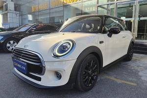 MINI MINI 1.5T COOPER 經典派