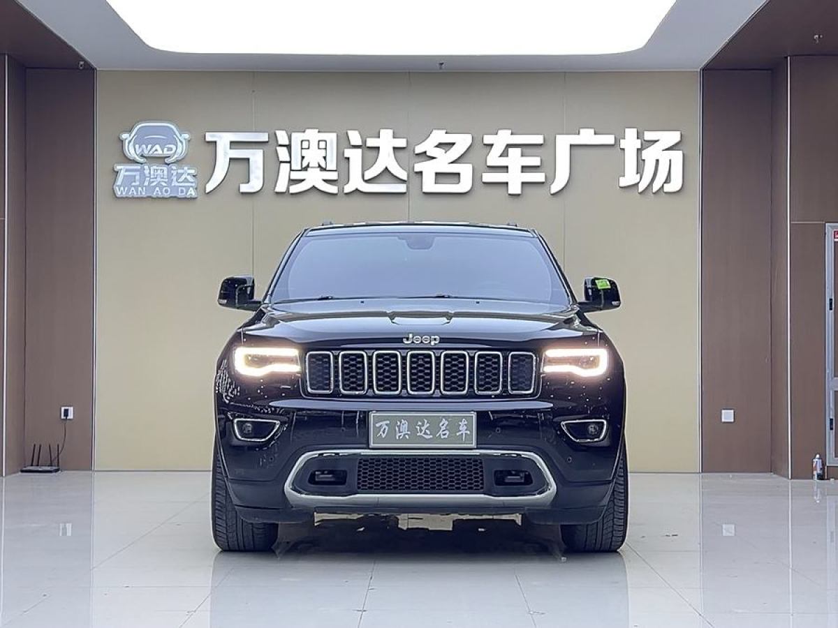 2022年7月Jeep 大切諾基  2020款 3.0L 專業(yè)導(dǎo)航版