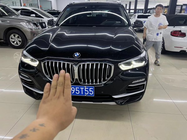 宝马 宝马X5  2020款 xDrive30i X设计套装