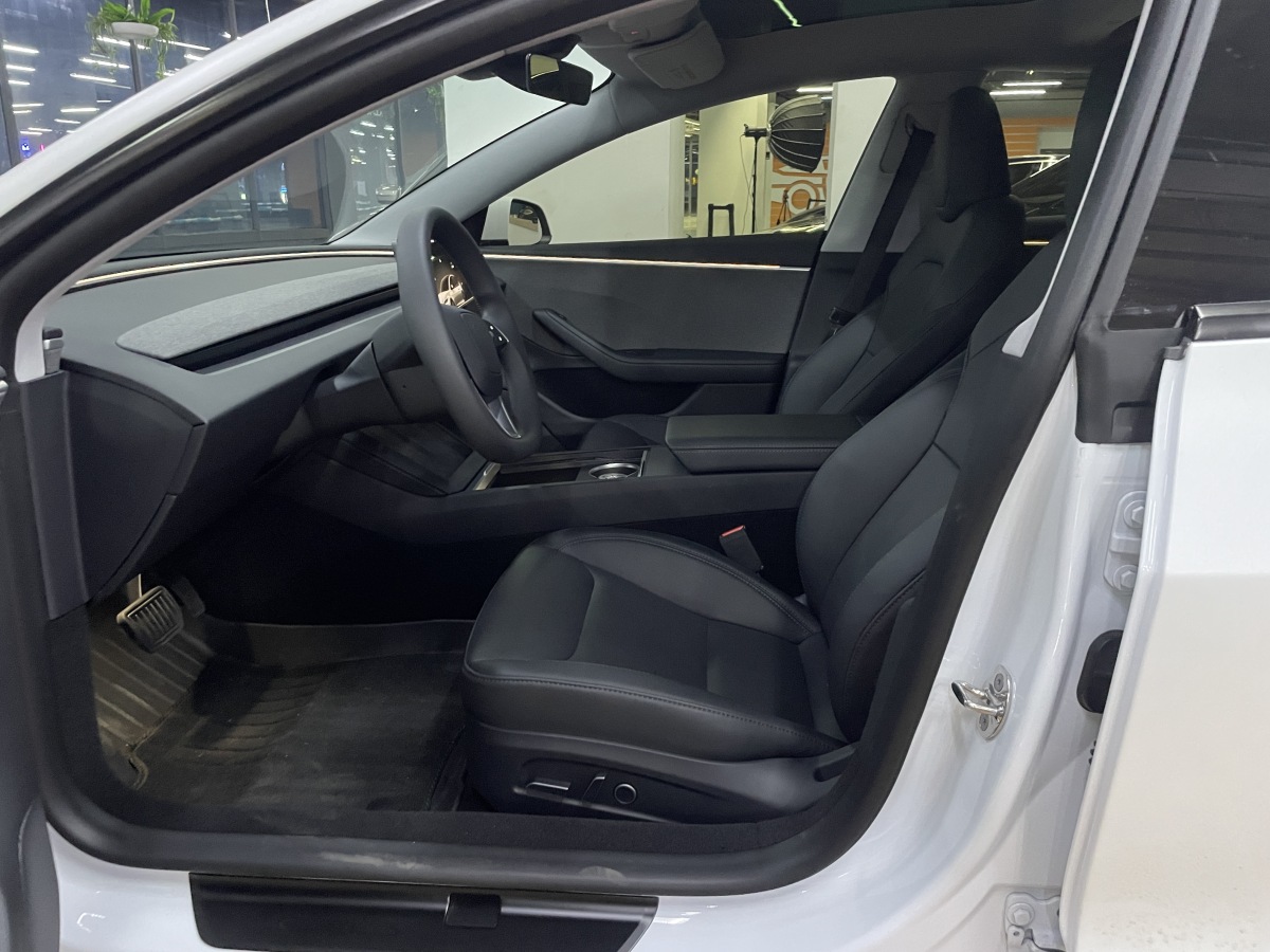 特斯拉 Model 3 圖片
