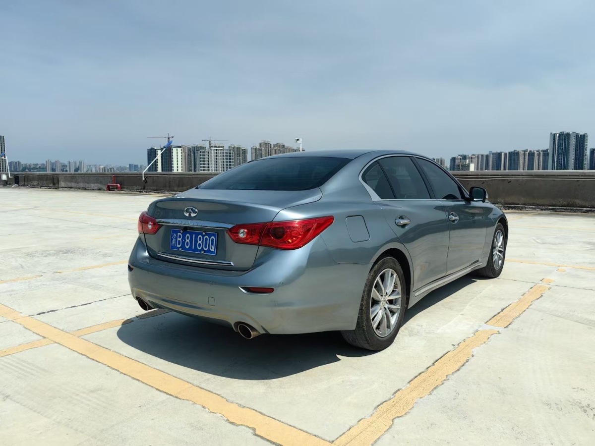 英菲尼迪 Q50L  2016款 2.0T 舒適版圖片