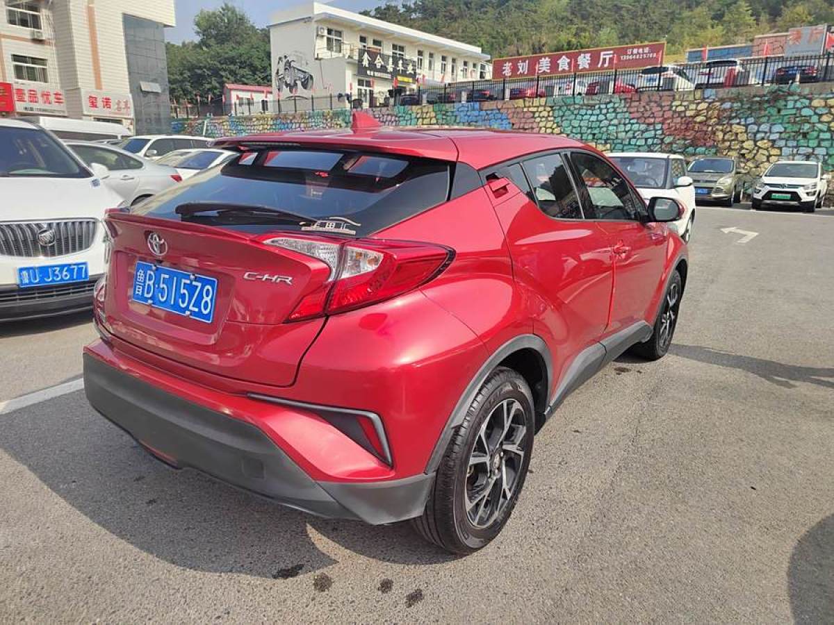 2019年12月豐田 C-HR  2020款 2.0L 領(lǐng)先版