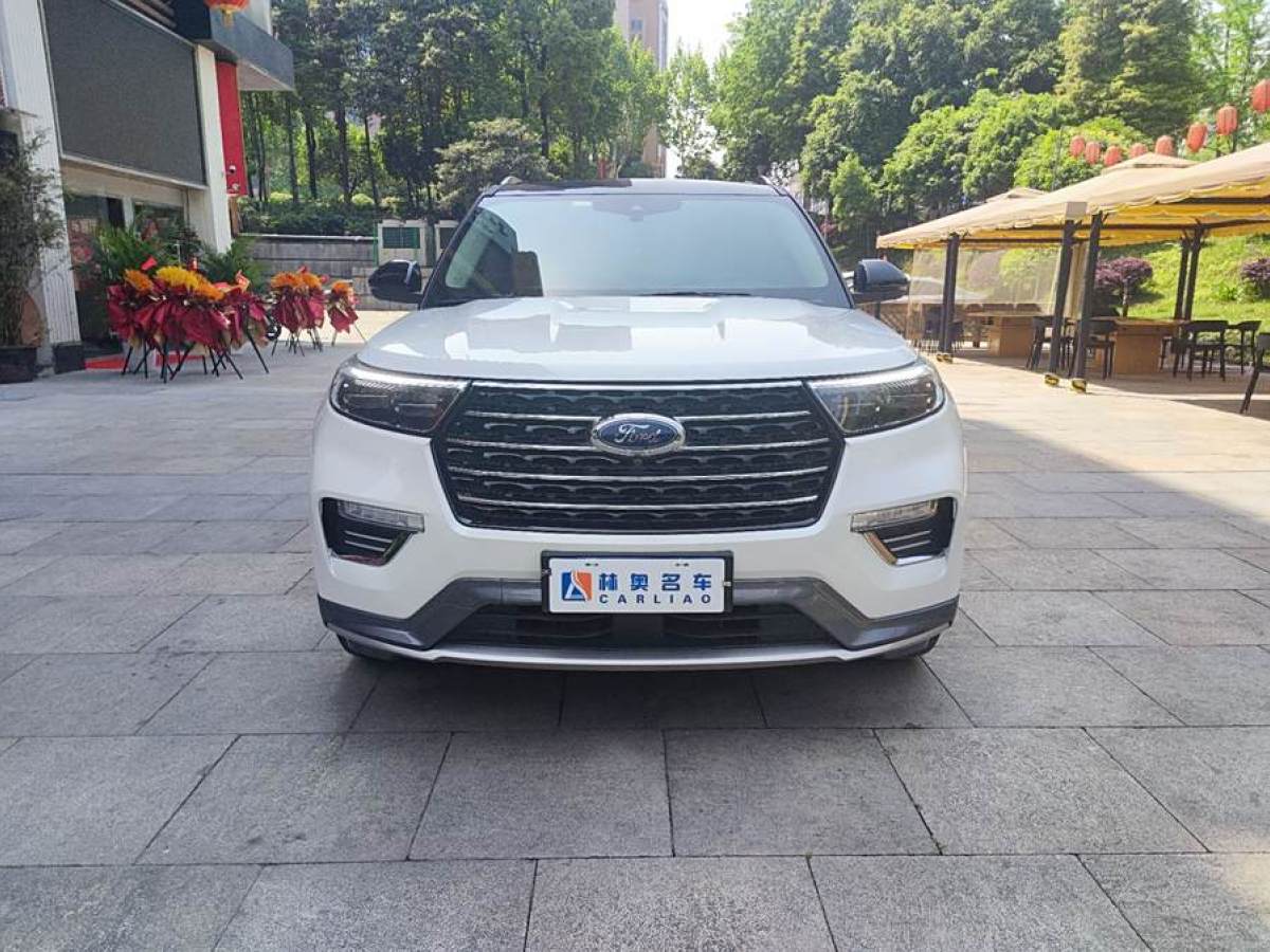 福特 探險(xiǎn)者  2020款 EcoBoost 285 四驅(qū)風(fēng)尚版 6座圖片