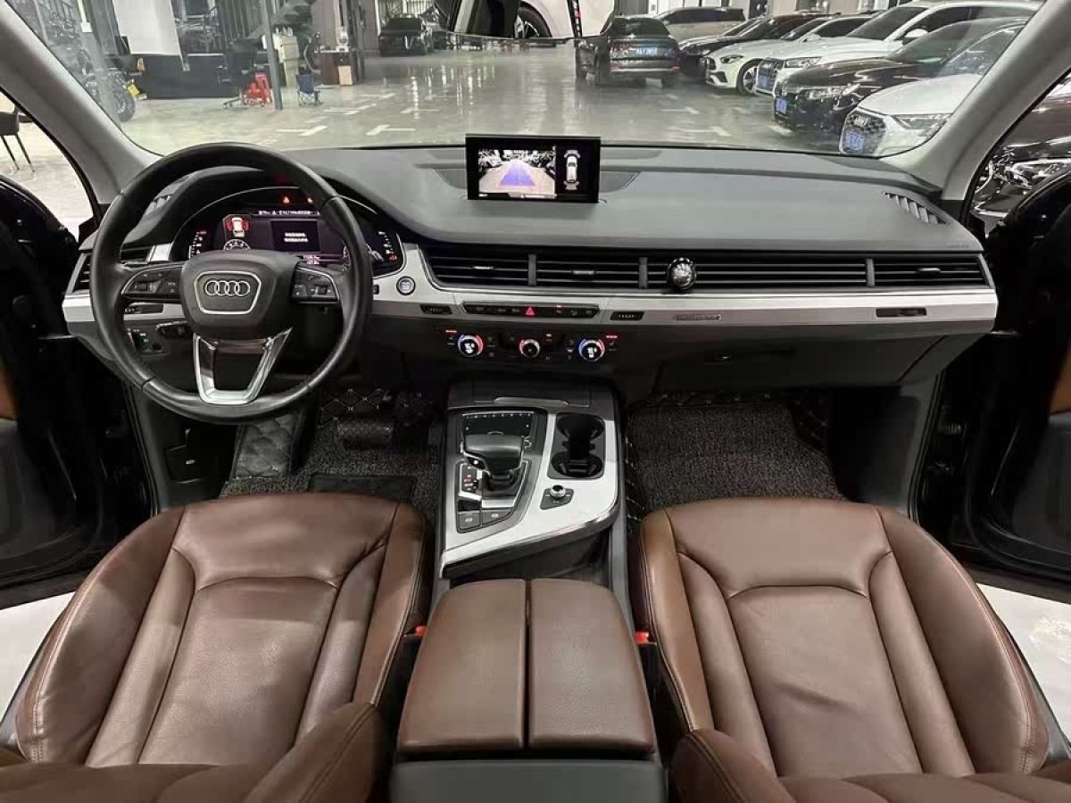 奧迪 奧迪Q7  2019款 55 TFSI 技術(shù)型圖片