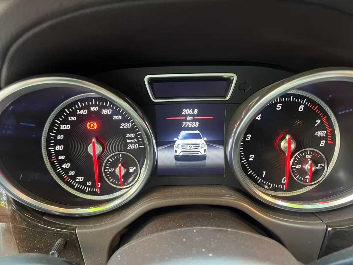 奔馳 奔馳GLS  2018款 GLS450 4MATIC 3.0T 美規(guī)版圖片