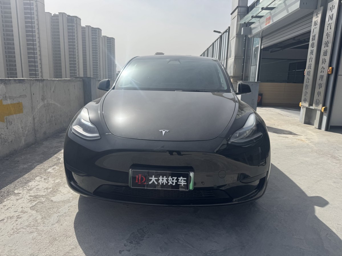 特斯拉 Model 3  2020款 改款 長(zhǎng)續(xù)航后輪驅(qū)動(dòng)版圖片