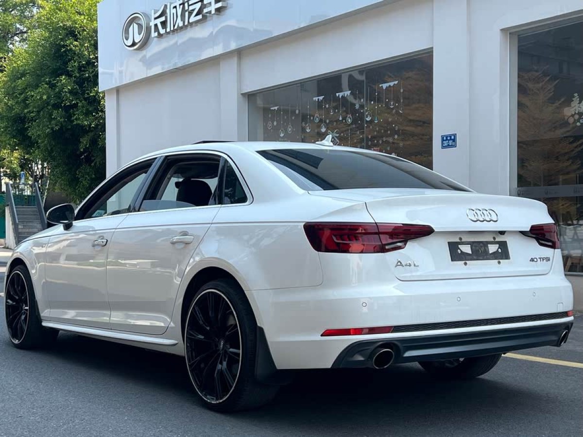 奧迪 奧迪A4L  2018款 30周年年型 40 TFSI 時尚型圖片