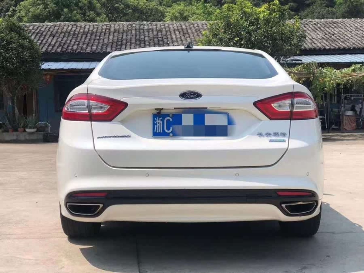 福特 蒙迪歐  2013款 2.0L GTDi200時(shí)尚型圖片