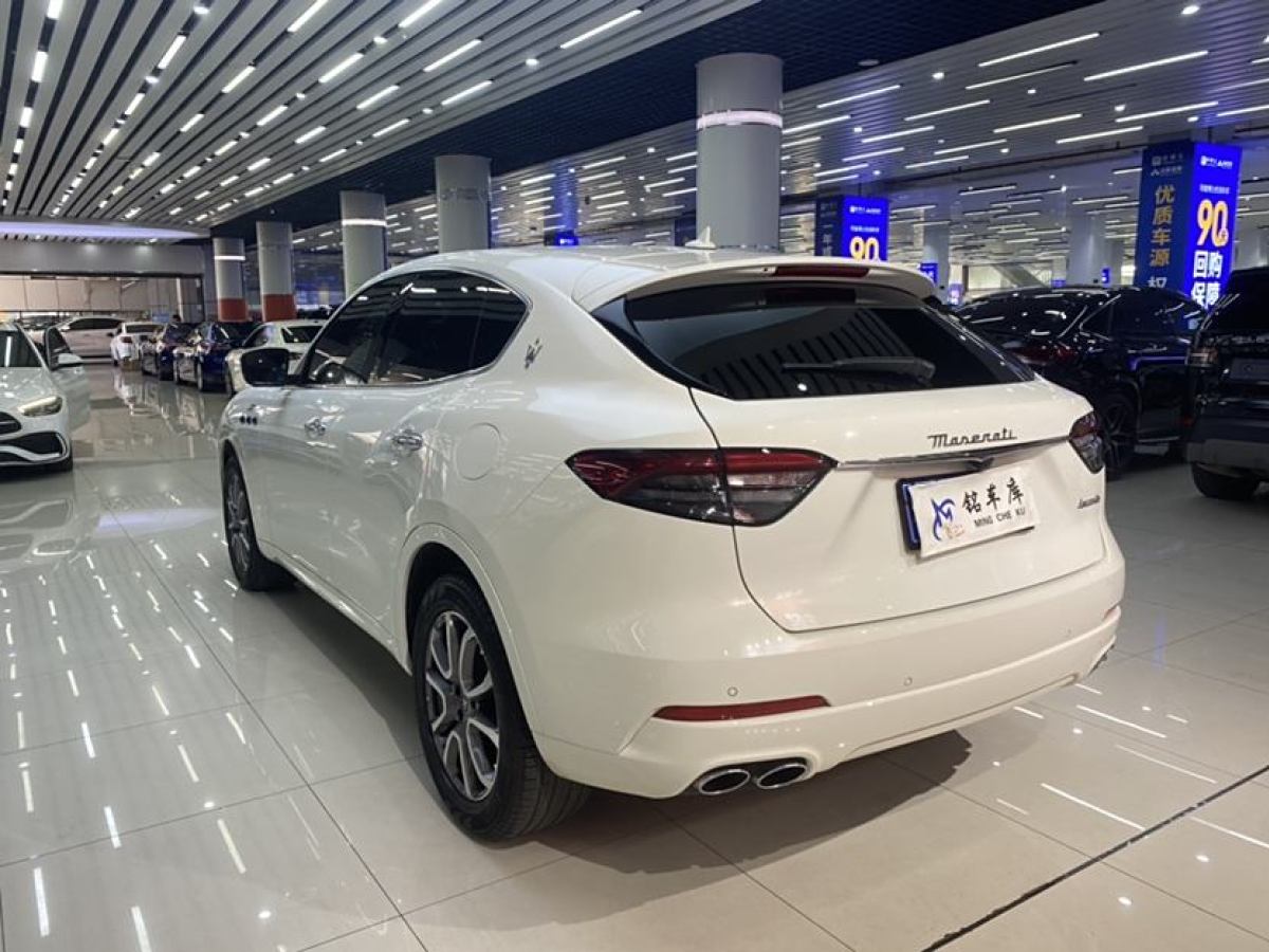 瑪莎拉蒂 Levante  2022款 2.0T GT鋒芒版圖片