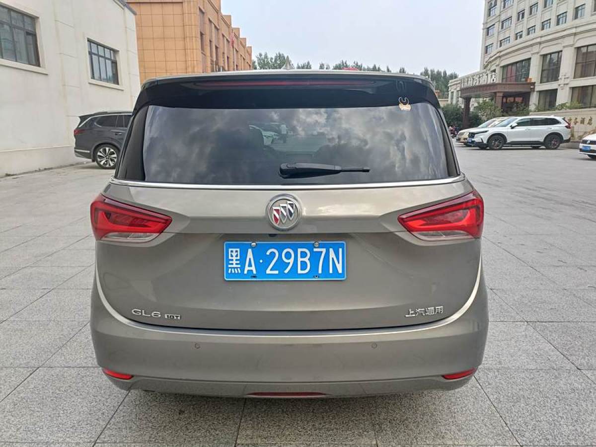 别克 GL6  2018款 18T 6座精英型图片