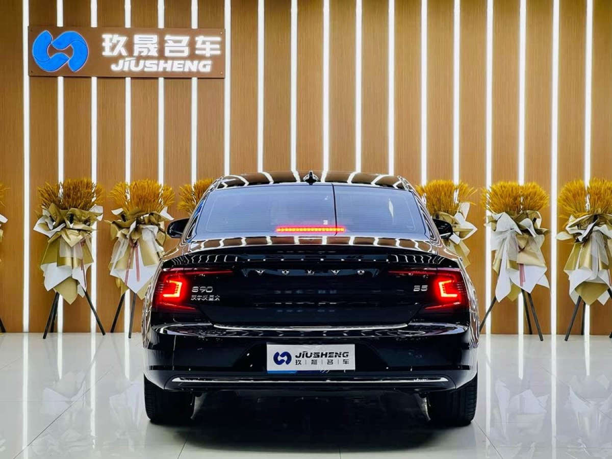 沃爾沃 S90  2021款 B5 智遠(yuǎn)豪華版圖片